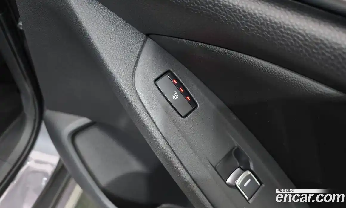 Honda Accord 2019 2.0 автомат (гидро), фото 19