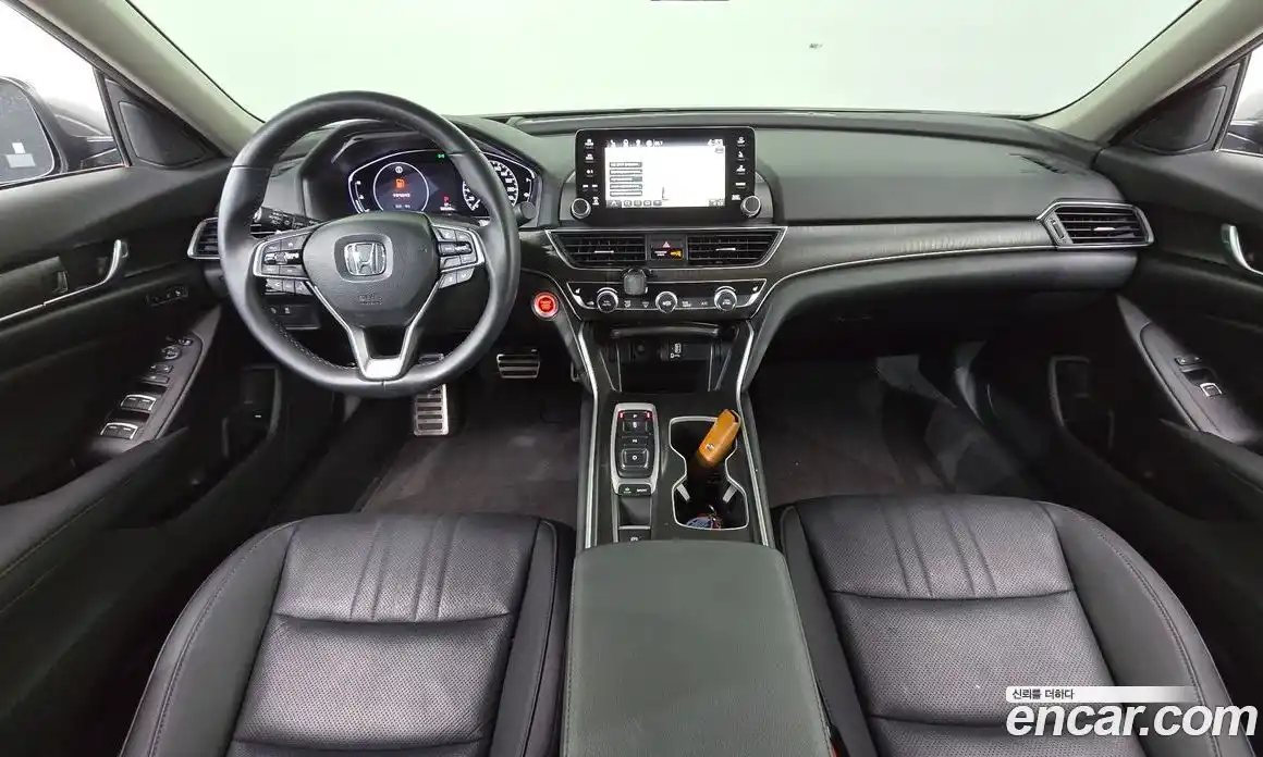 Honda Accord 2019 2.0 автомат (гидро), фото 7