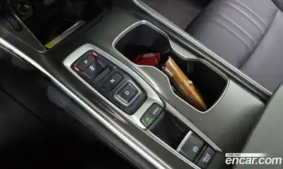 Honda Accord 2019 2.0 автомат (гидро), миниатюра 9