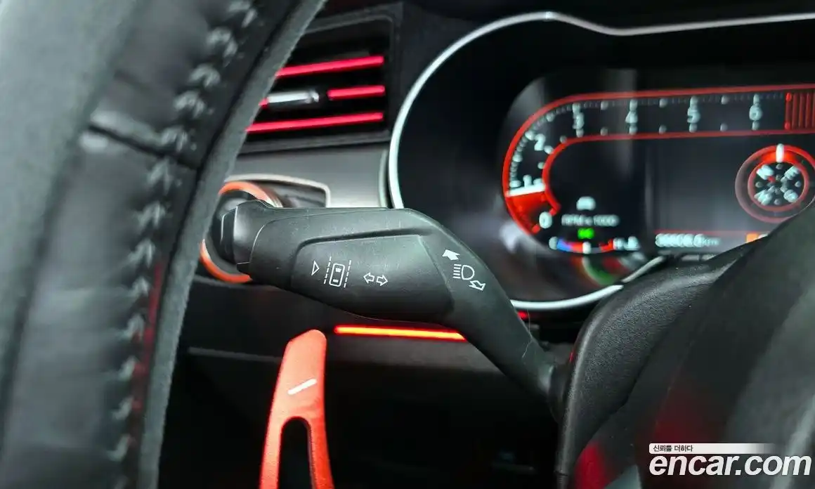 Ford Mustang 2021 2.3 автомат (гидро), фото 26