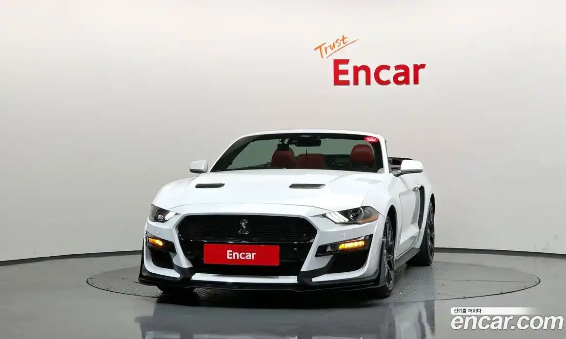 Ford Mustang 2021 2.3 автомат (гидро), фото 33