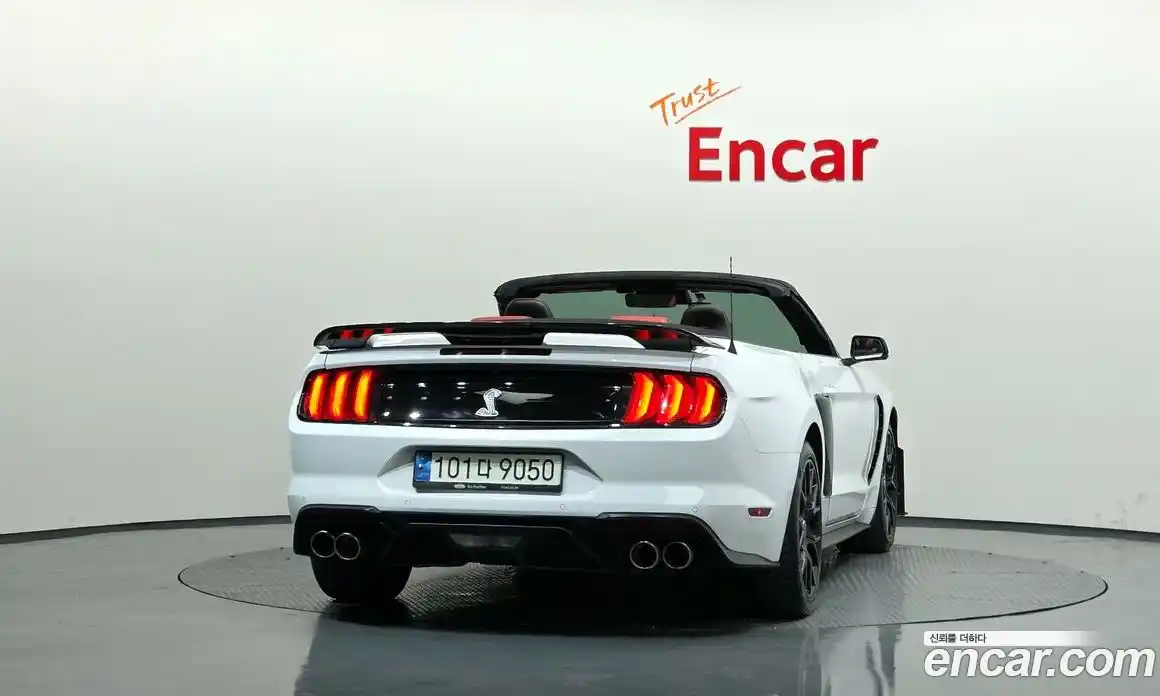 Ford Mustang 2021 2.3 автомат (гидро), фото 34
