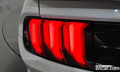 Ford Mustang 2021 2.3 автомат (гидро), миниатюра 9
