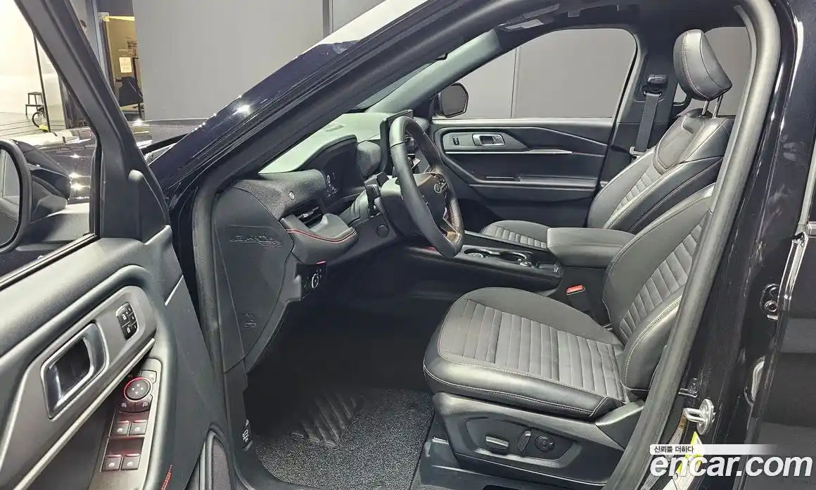 Ford Explorer 2024 2.3 автомат (гидро), фото 13
