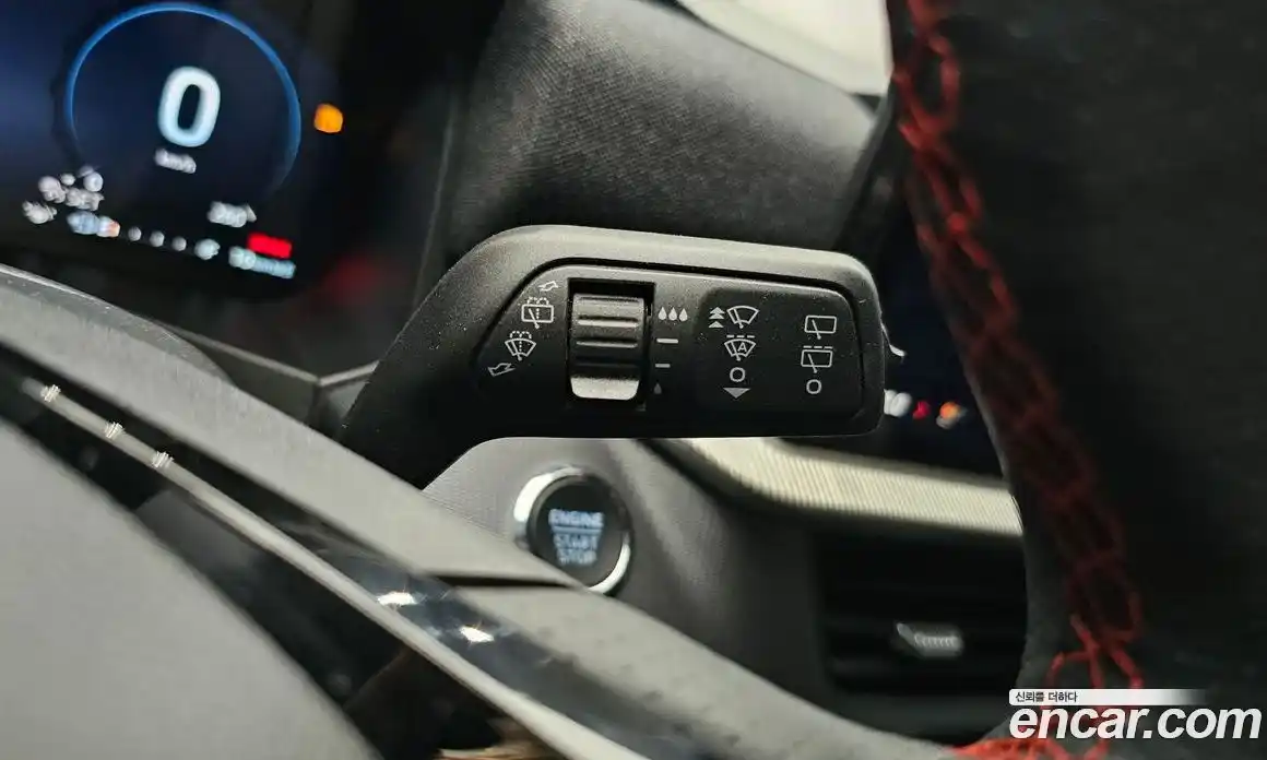 Ford Explorer 2024 2.3 автомат (гидро), фото 30