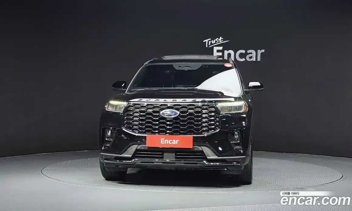 Ford Explorer 2024 2.3 автомат (гидро), фото 3