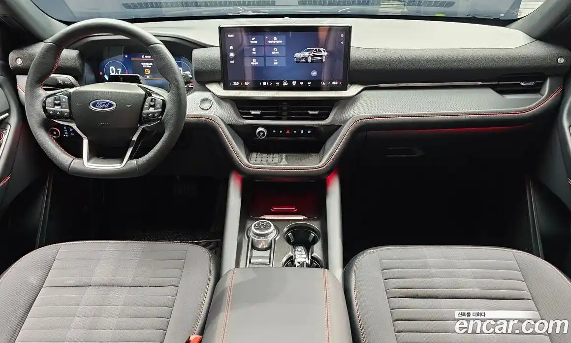 Ford Explorer 2024 2.3 автомат (гидро), фото 10