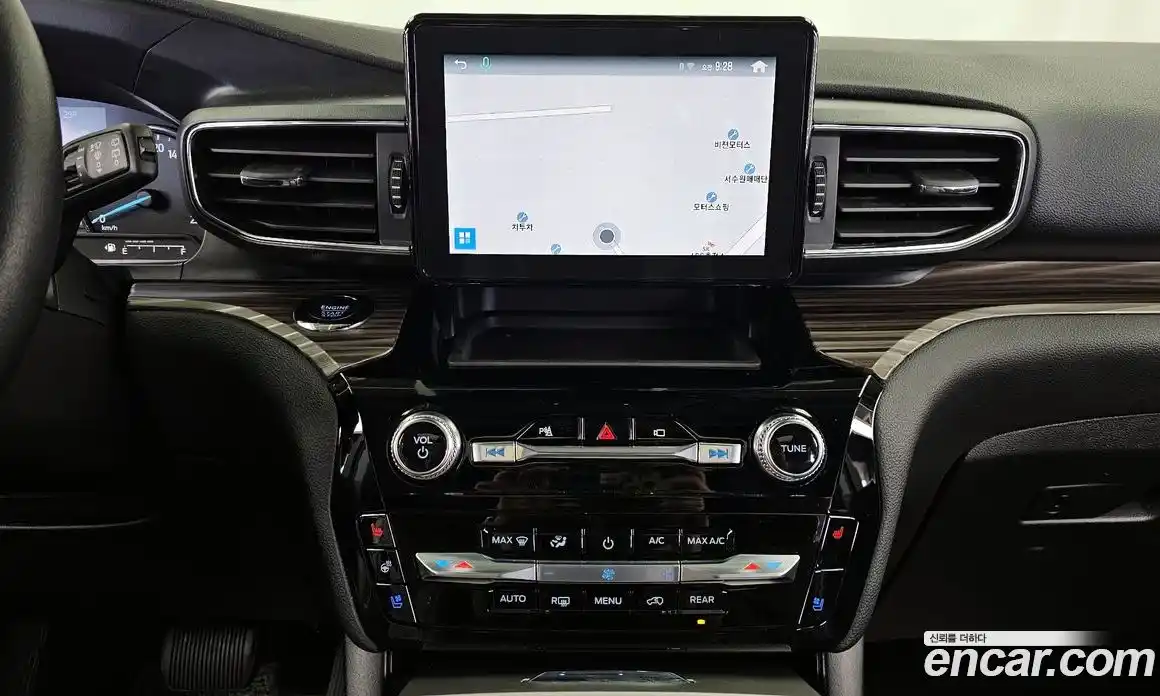 Ford Explorer 2022 2.3 автомат (гидро), фото 21