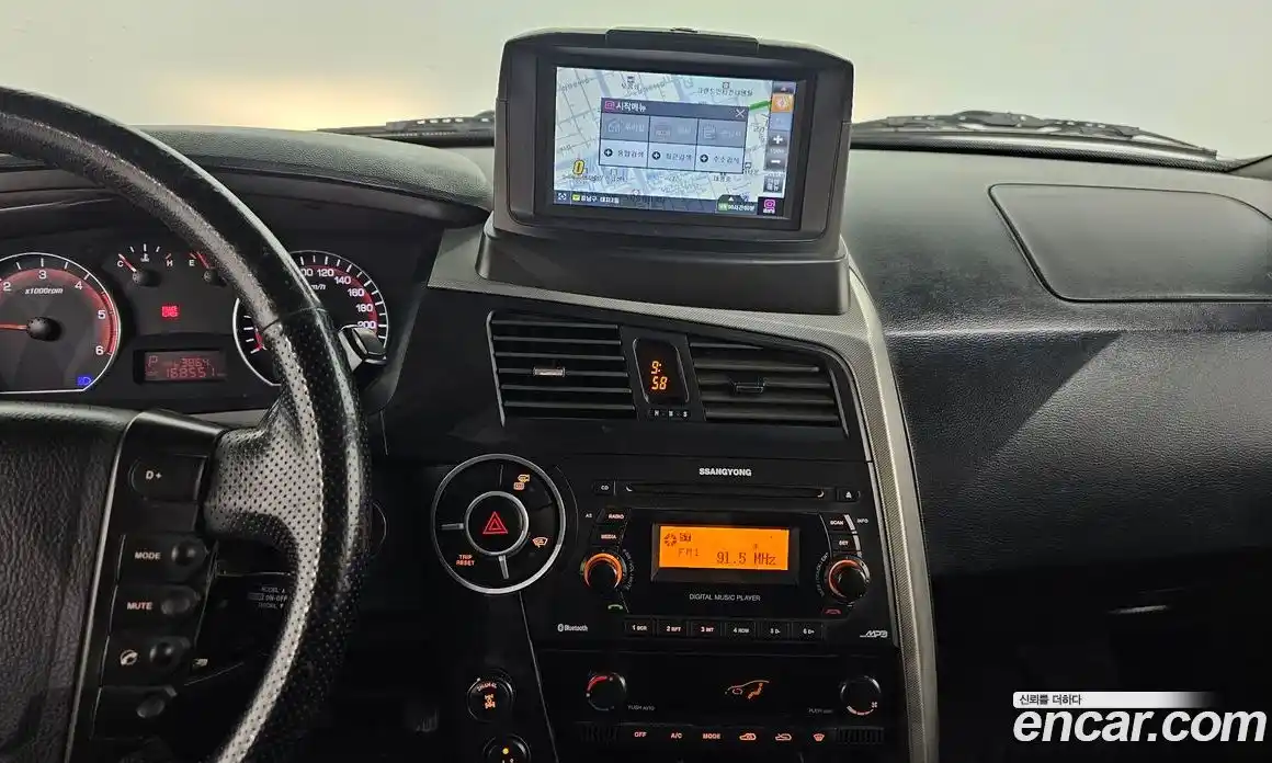 SsangYong Korando 2013 2.0 автомат (гидро), фото 14
