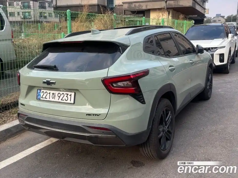 Chevrolet Trax 2024 1.2 автомат (гидро), фото 4