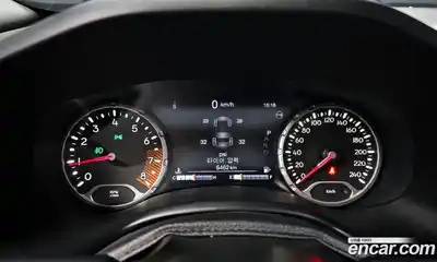Jeep Renegade 2019 2.4 автомат (гидро), миниатюра 8