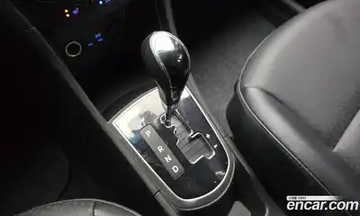 Hyundai Accent 2014 1.4 автомат (гидро), миниатюра 11