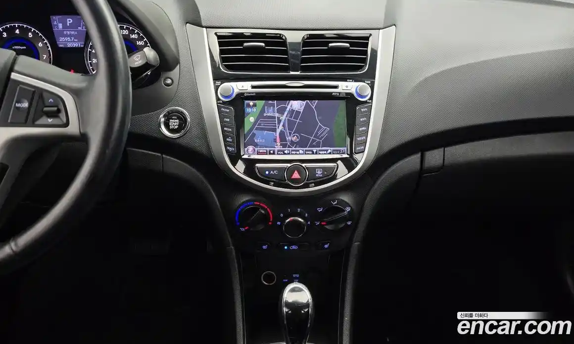 Hyundai Accent 2014 1.4 автомат (гидро), фото 16