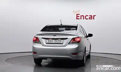 Hyundai Accent 2014 1.4 автомат (гидро), миниатюра 3