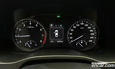 Hyundai Avante 2017 1.6 автомат (гидро), миниатюра 11