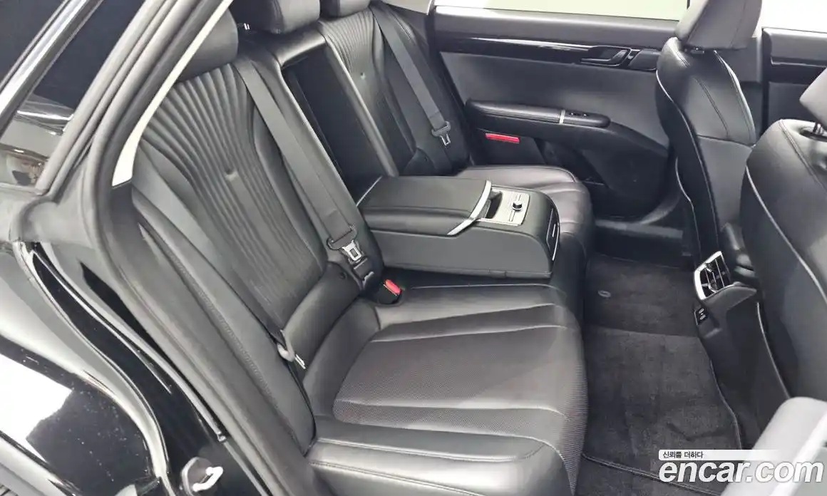 Hyundai Grandeur 2023 3.5 автомат (гидро), фото 18