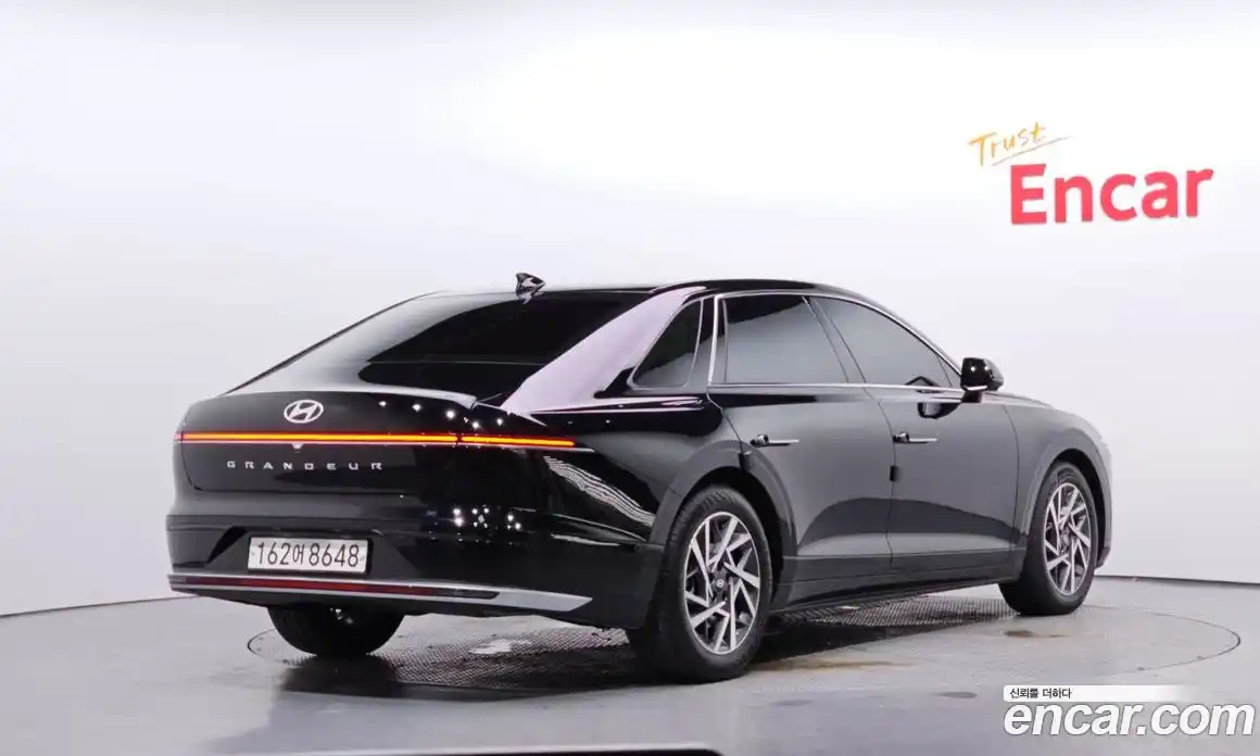 Hyundai Grandeur 2023 3.5 автомат (гидро), фото 2