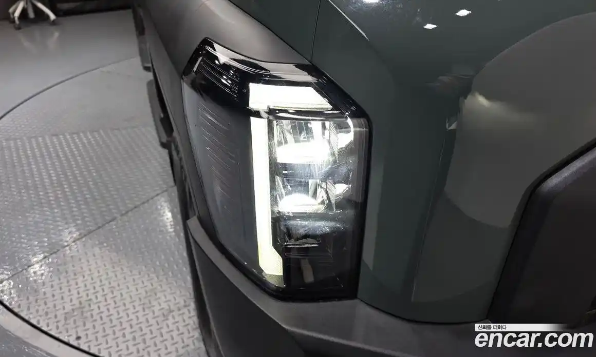 Kia Tasman 2025 2.5 автомат (гидро), фото 8