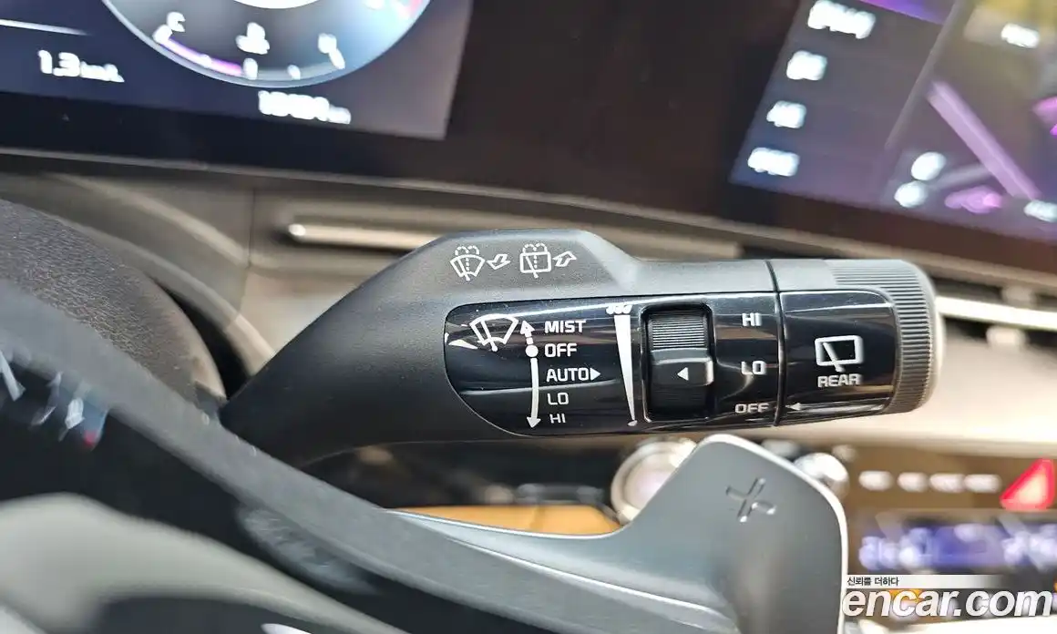 Kia Carnival 2023 3.5 автомат (гидро), фото 29