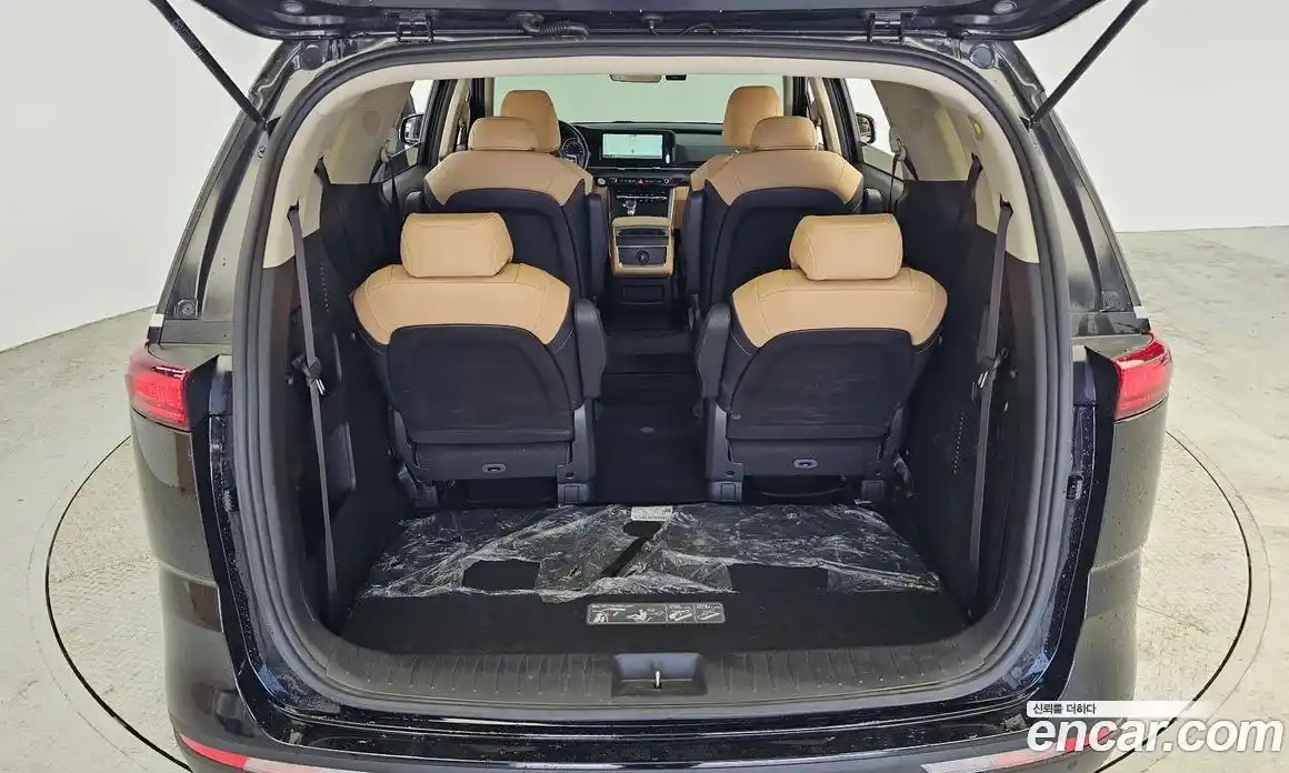 Kia Carnival 2021 2.2 автомат (гидро), фото 21