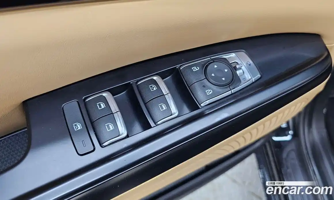 Kia Carnival 2021 2.2 автомат (гидро), фото 28