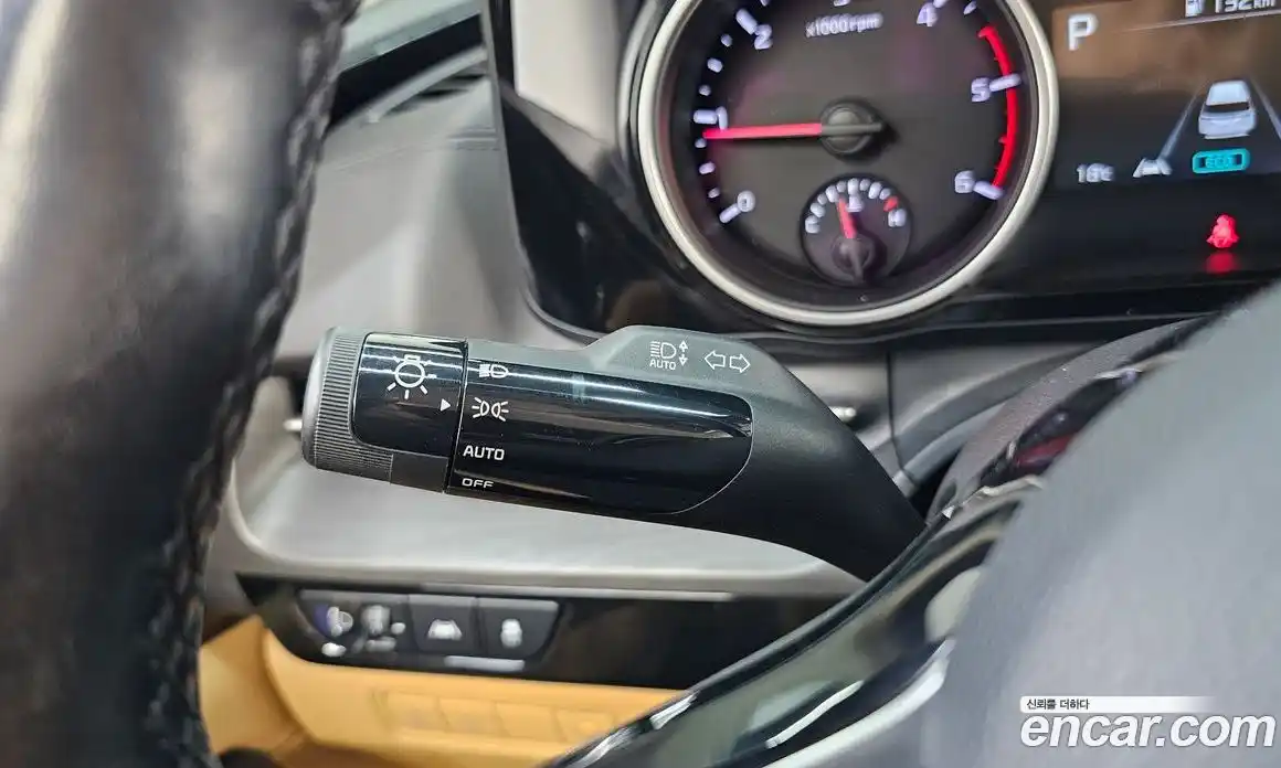 Kia Carnival 2021 2.2 автомат (гидро), фото 30