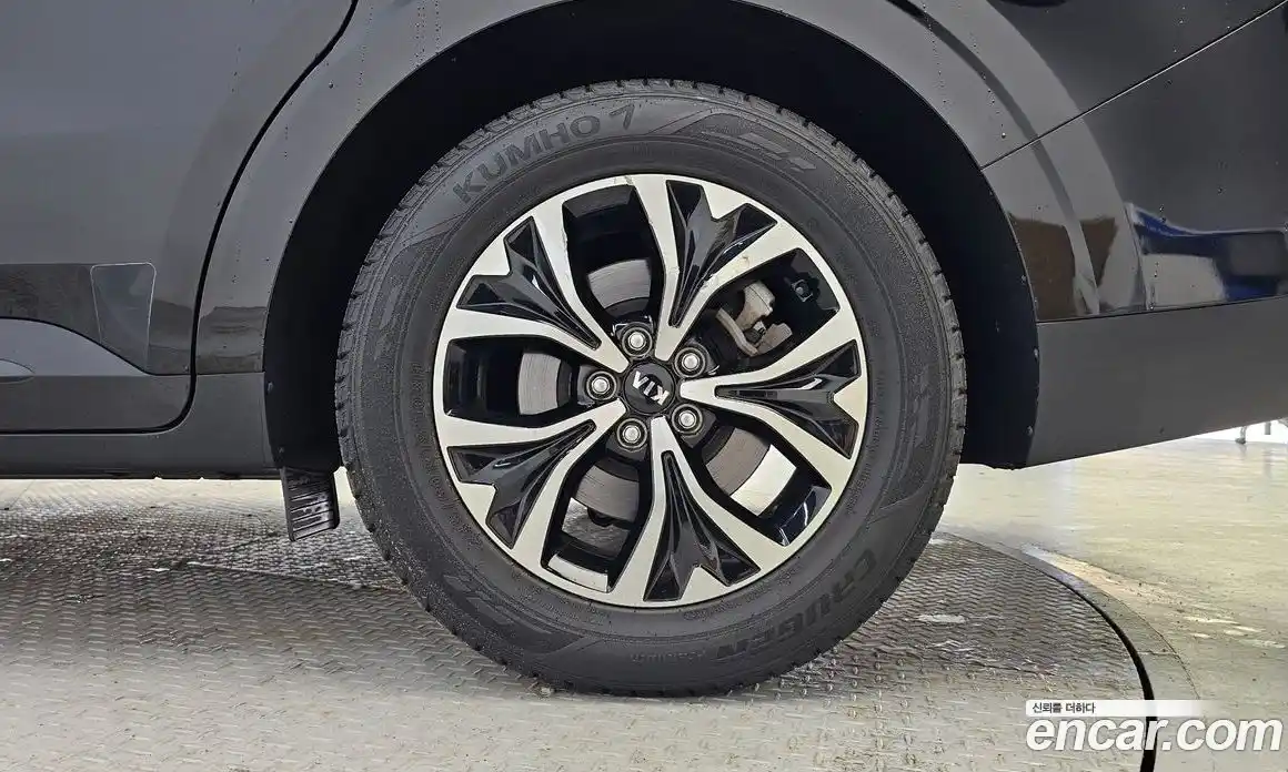 Kia Carnival 2021 2.2 автомат (гидро), фото 7