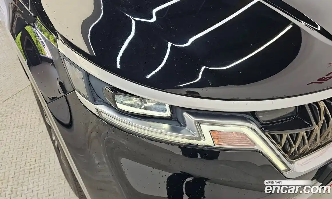 Kia Carnival 2021 2.2 автомат (гидро), фото 8