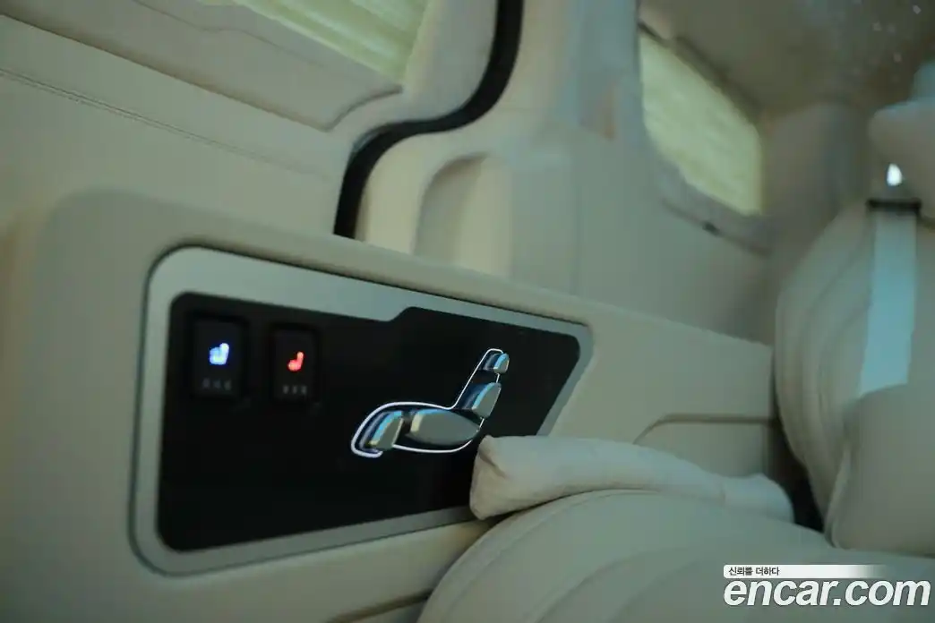 Kia Carnival 2024 1.6 автомат (гидро), фото 14