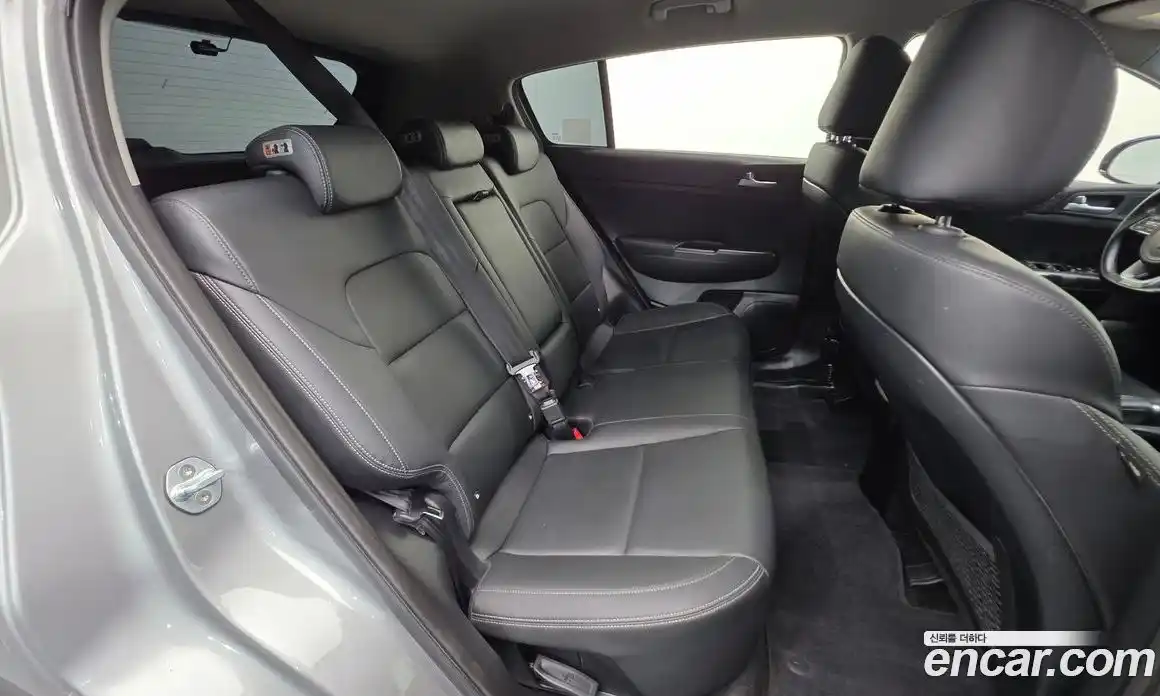 Kia Sportage 2019 1.6 автомат (гидро), фото 19