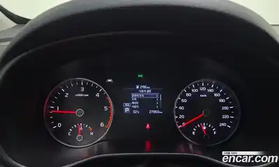 Kia Sportage 2019 1.6 автомат (гидро), миниатюра 8