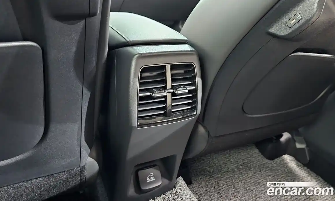 Kia Niro 2025 1.6 автомат (гидро), фото 32