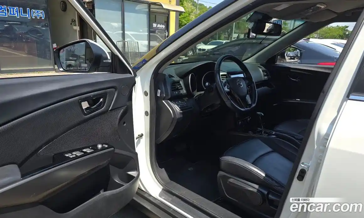SsangYong TIBOLI 2017 1.6 автомат (гидро), фото 13