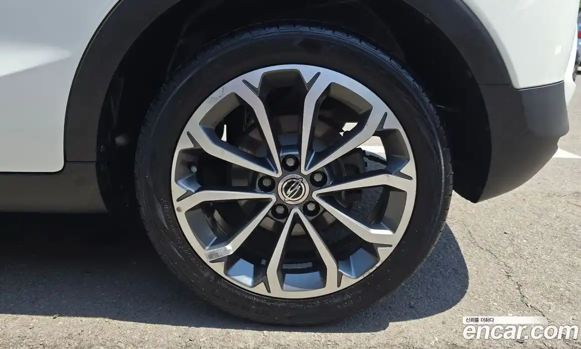 SsangYong TIBOLI 2017 1.6 автомат (гидро), фото 7