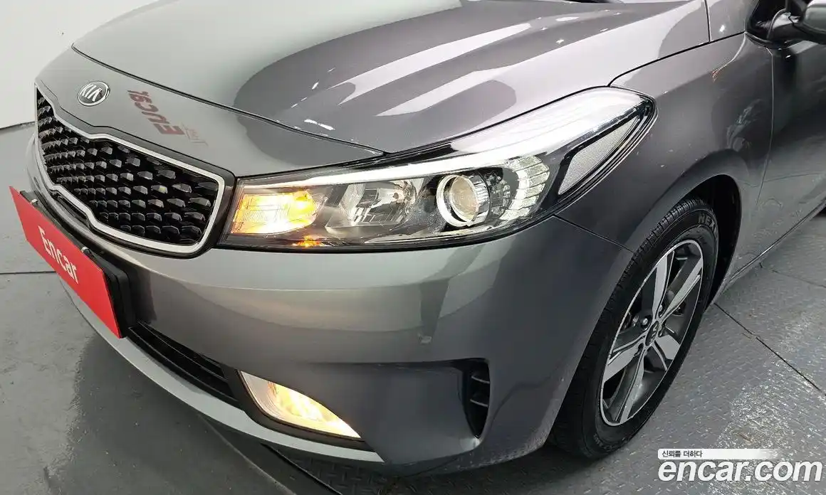 Kia K3 2017 1.6 автомат (гидро), фото 8