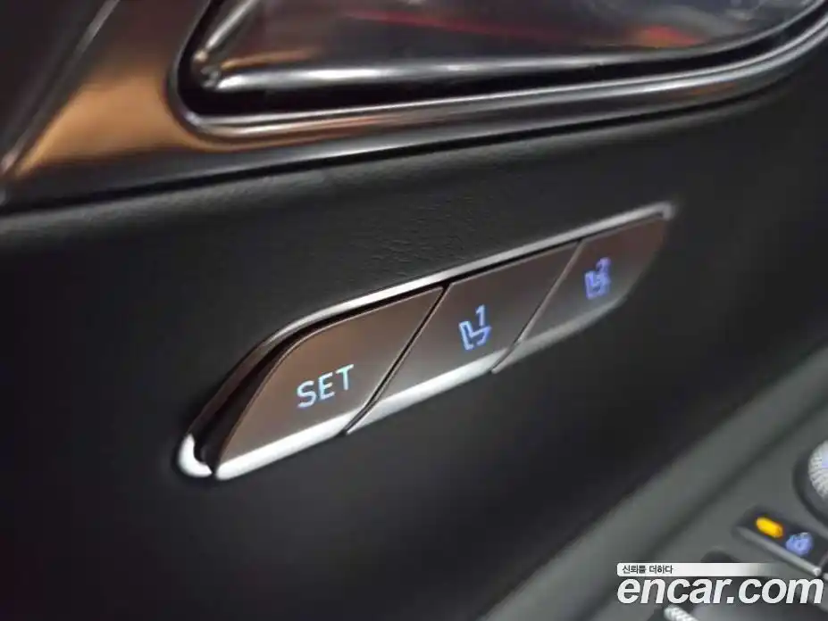 Genesis GV80 2025 2.5 автомат (гидро), фото 18