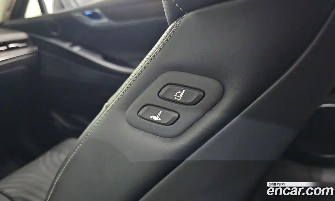 Genesis G80 2023 2.5 автомат (гидро), фото 35