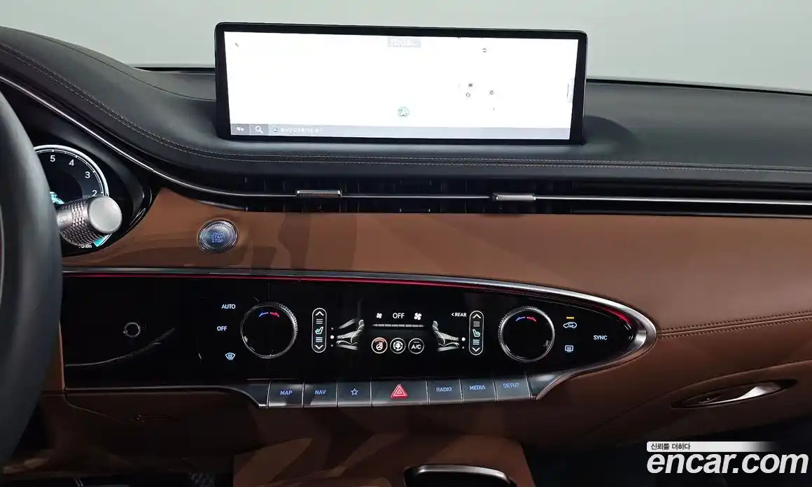 Genesis GV70 2022 2.5 автомат (гидро), фото 14