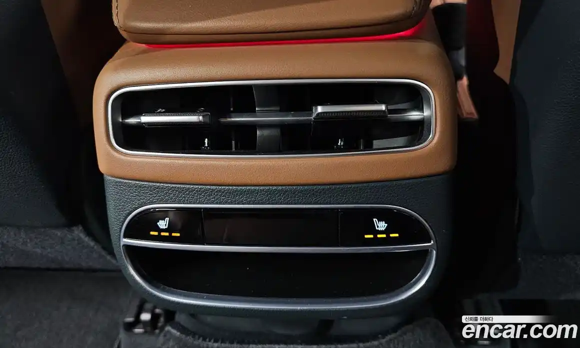 Genesis GV70 2022 2.5 автомат (гидро), фото 19