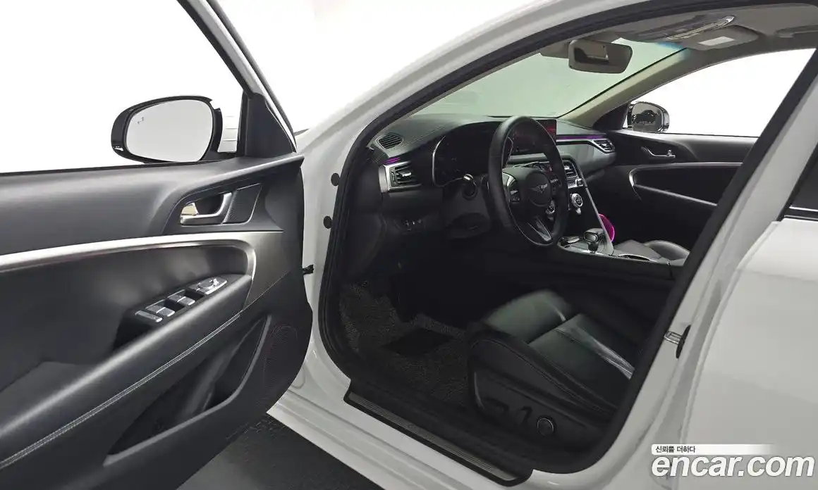 Genesis G70 2021 3.3 автомат (гидро), фото 12