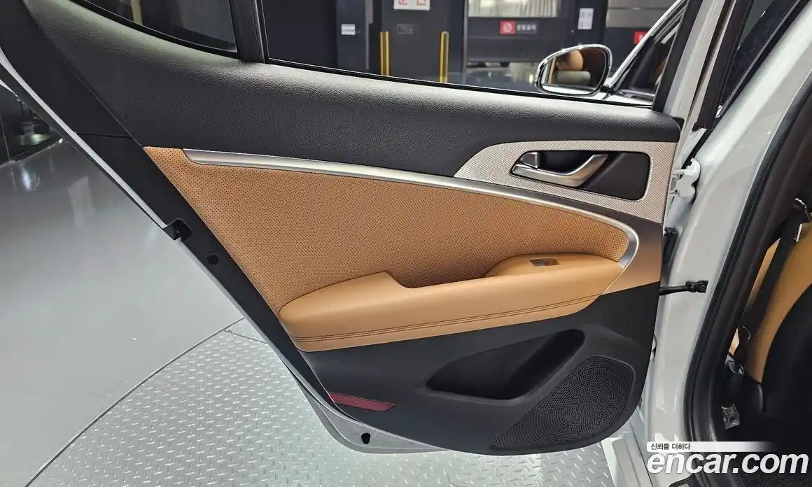 Genesis G70 2021 2.0 автомат (гидро), фото 15