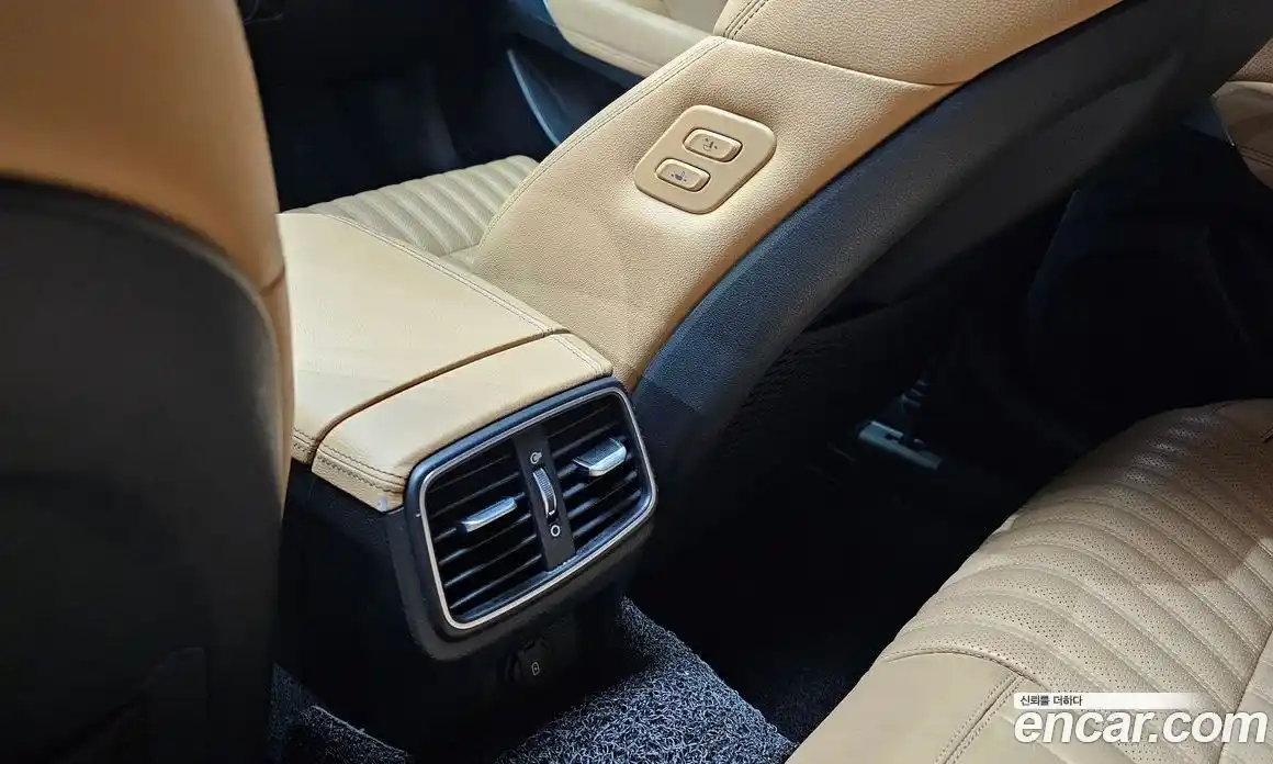 Genesis G70 2021 2.0 автомат (гидро), фото 24
