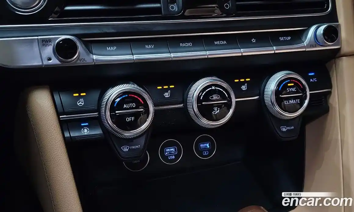 Genesis G70 2021 2.0 автомат (гидро), фото 31