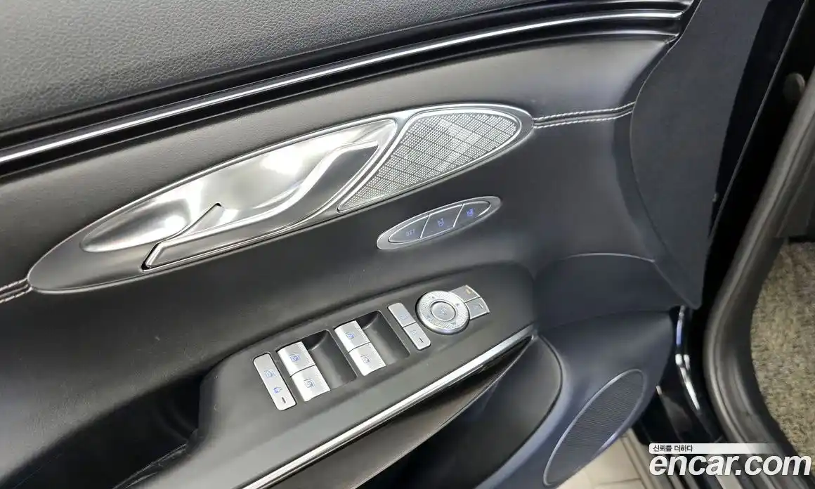 Genesis GV70 2021 2.5 автомат (гидро), фото 27