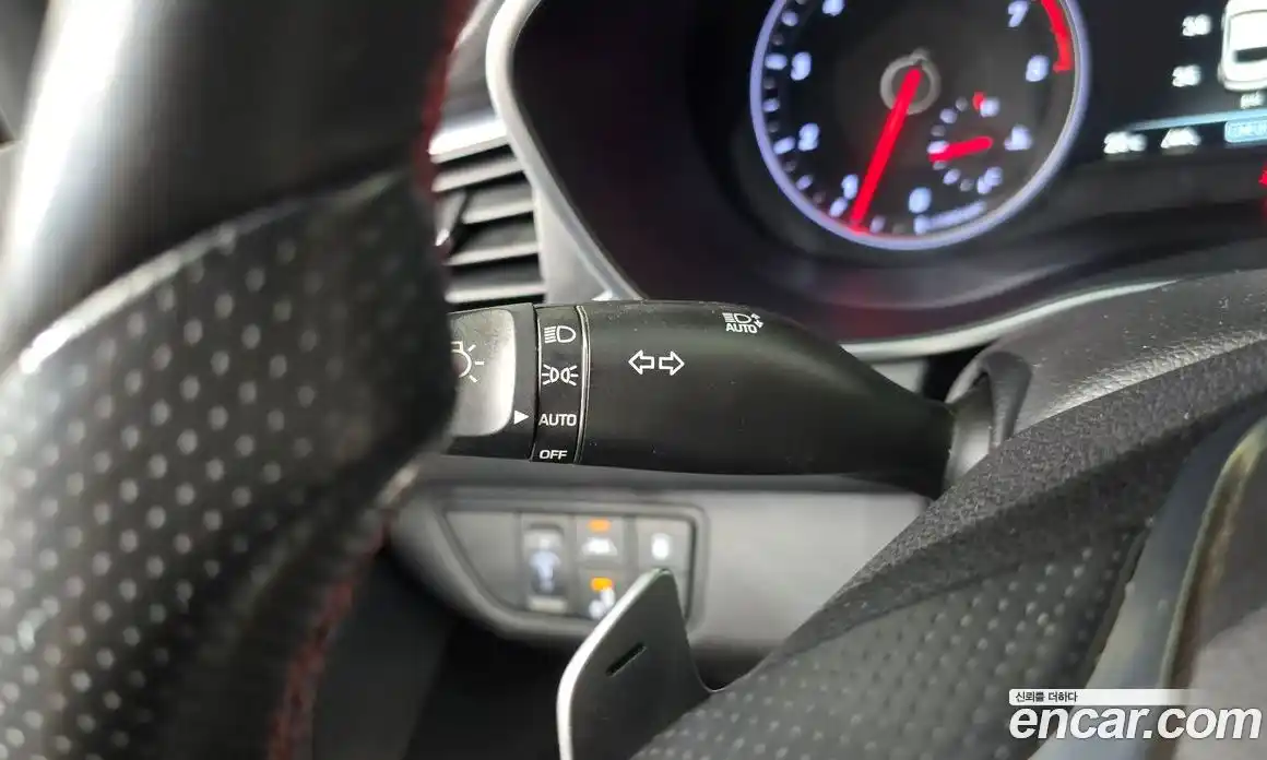 Genesis G70 2017 2.0 автомат (гидро), фото 33