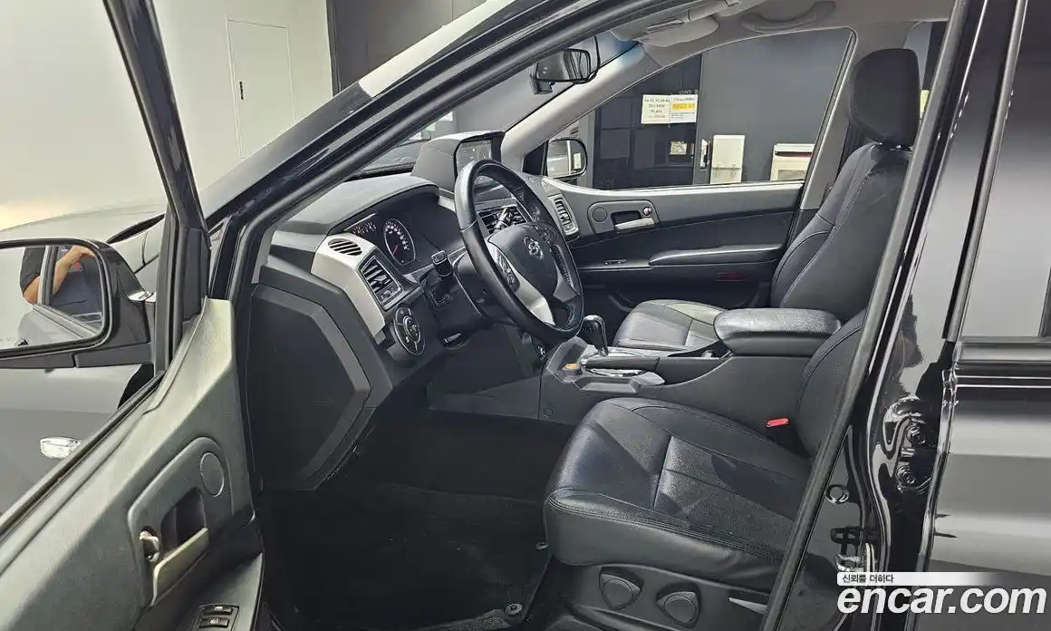 SsangYong Korando 2017 2.2 автомат (гидро), фото 13
