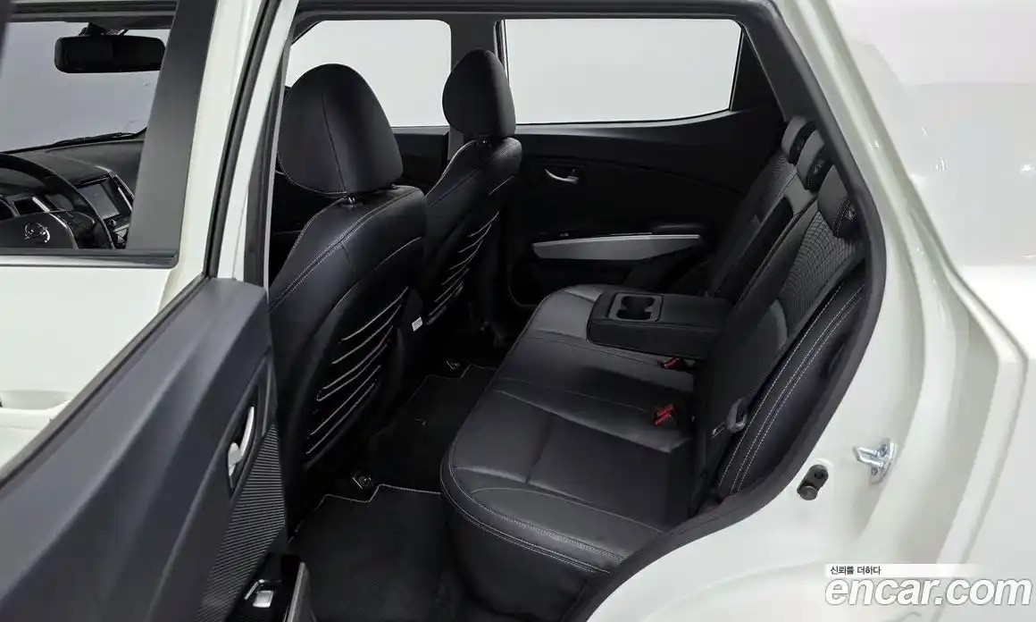 SsangYong TIBOLI 2019 1.6 автомат (гидро), фото 18