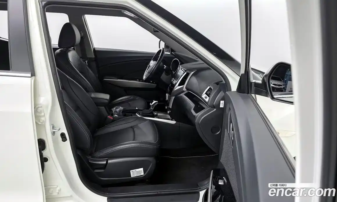 SsangYong TIBOLI 2019 1.6 автомат (гидро), фото 26