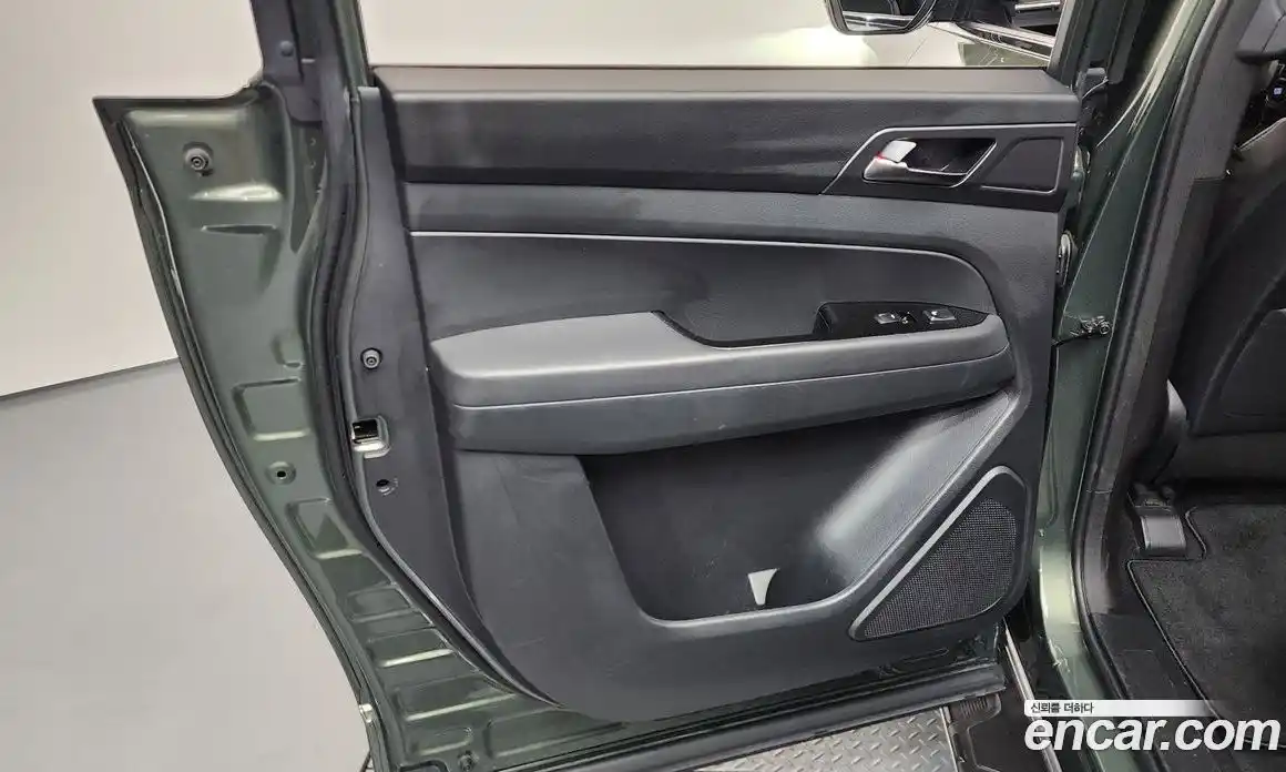 SsangYong Rexton 2023 2.2 автомат (гидро), фото 15
