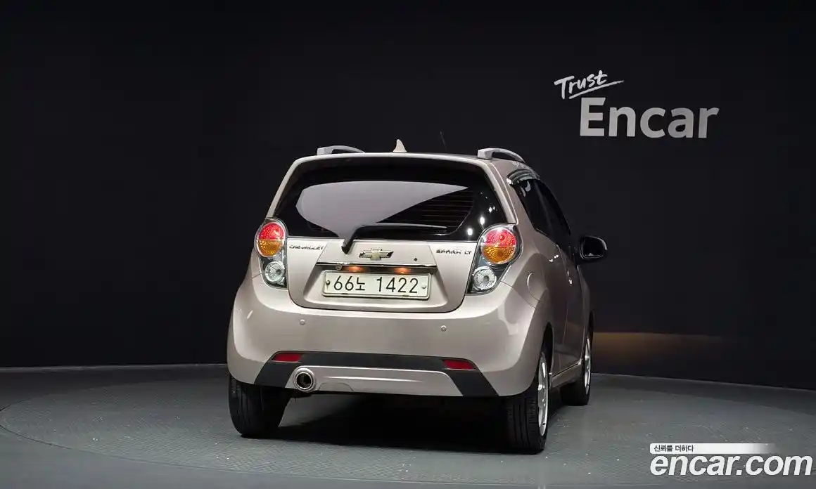 Chevrolet Spark 2012 1.0 автомат (гидро), фото 4